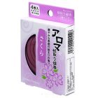 Kirschblüten mit einem Mückenschutzmittel mit Sakura-Duft i