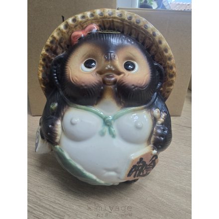 Tanuki lány 18*14 cm