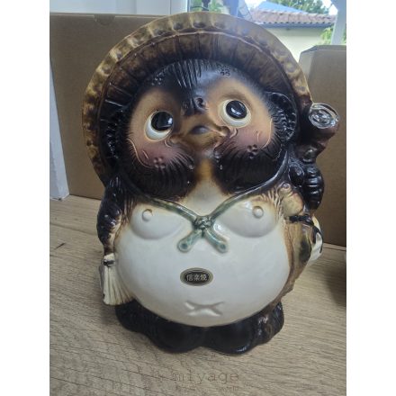 Tanuki szobor, nagy 23×18 cm