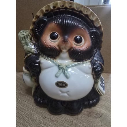 Tanuki fiú 18x17 cm